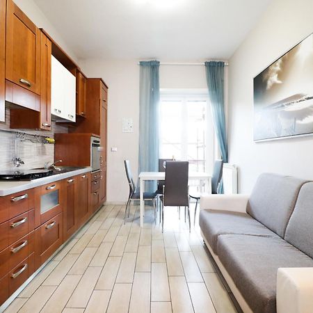 Romanina Apartments Phòng bức ảnh